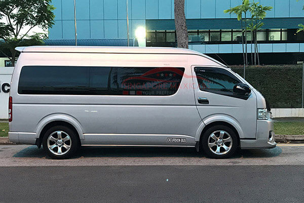 minibus hire